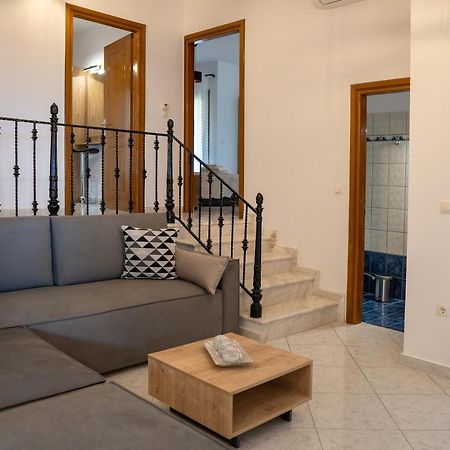 Sea View Apartment Grek Nea 4 Nea Roda Dış mekan fotoğraf